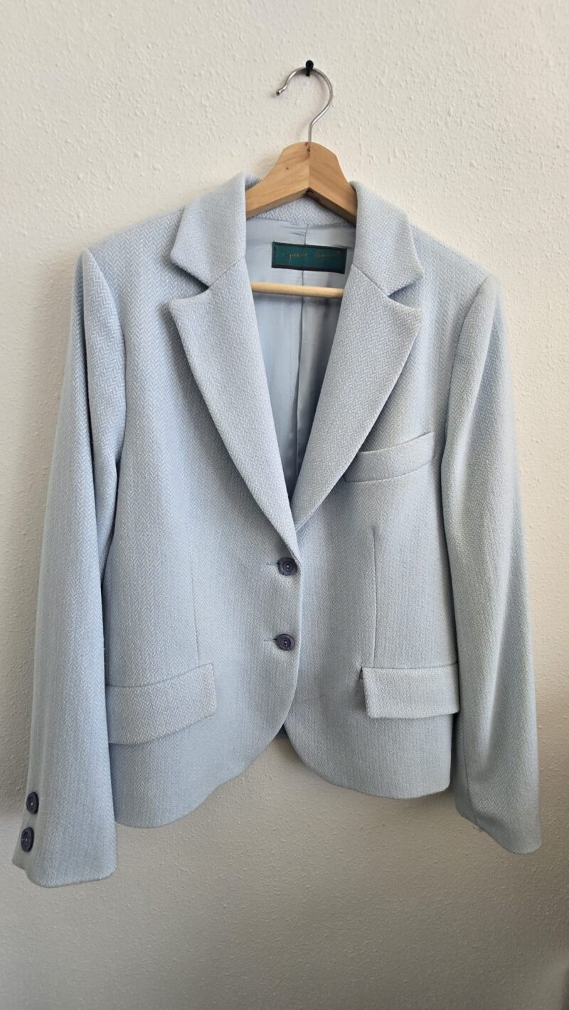 Chaqueta lana 100% color celeste y blanco roto